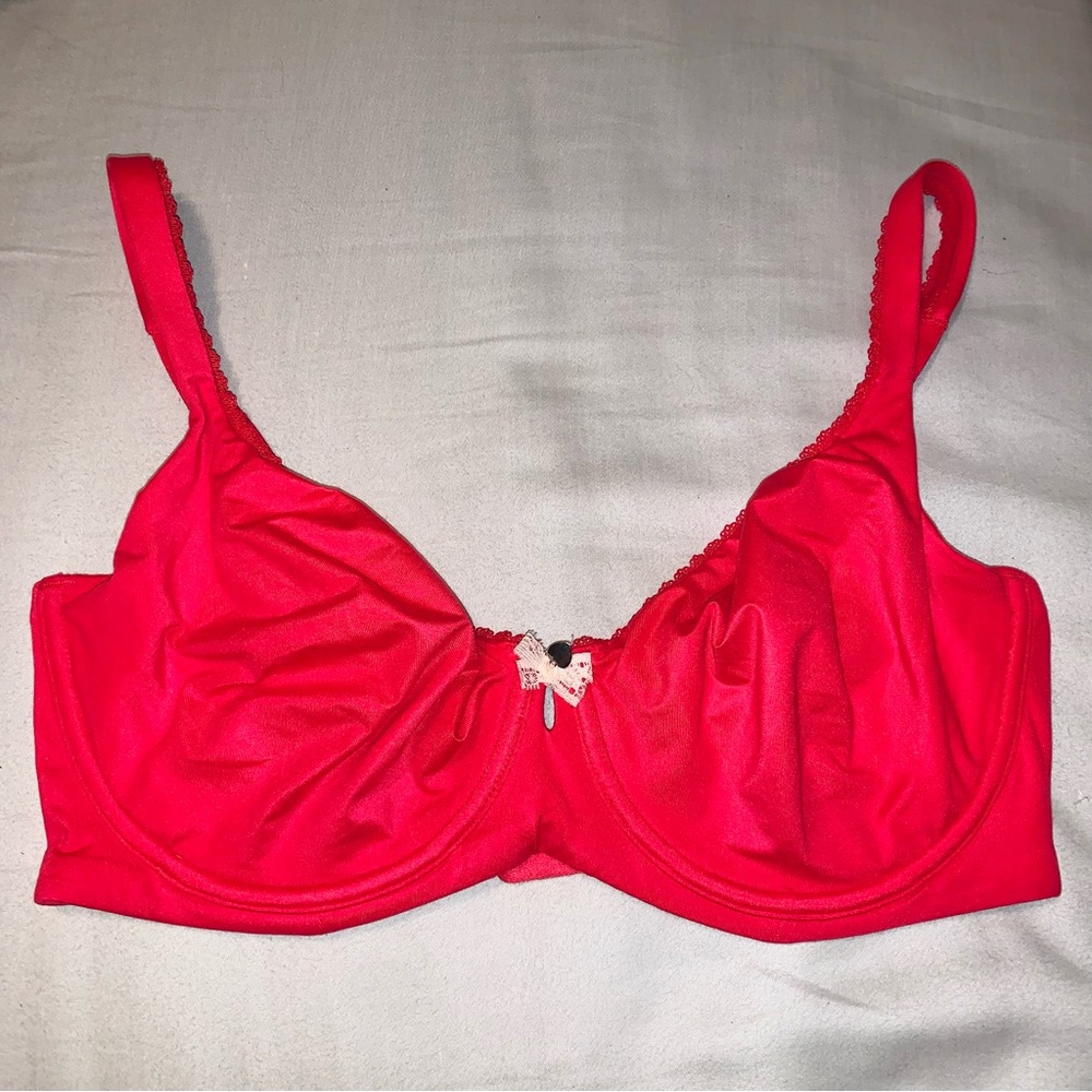 Victorias Secret red Body By Victoria Unlined Demi bra 34DDD 34F
